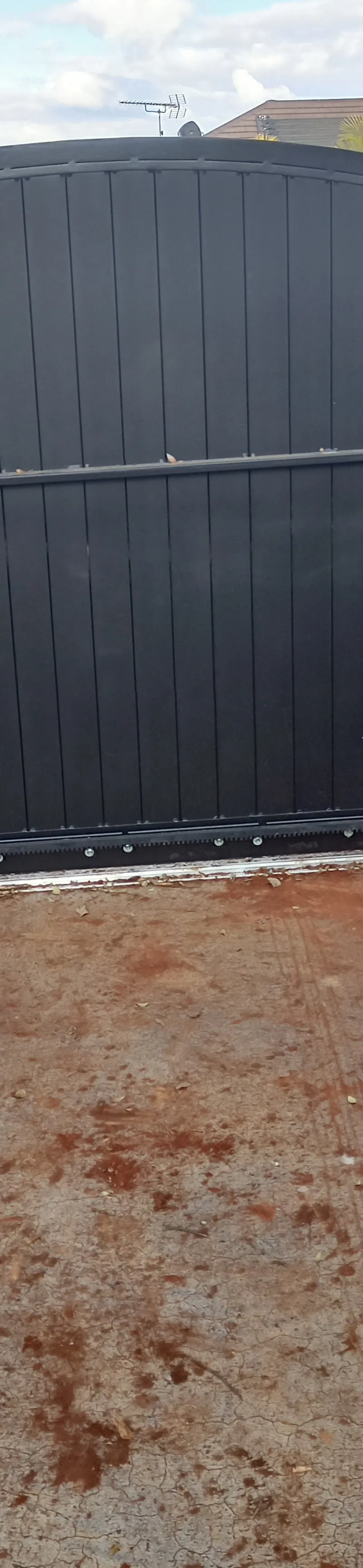 after Black Powder-coated Aluminium Sliding Gate – INSTALL: Aluminium Sliding Gate + 240V Centsys Motor, Middle Ridge