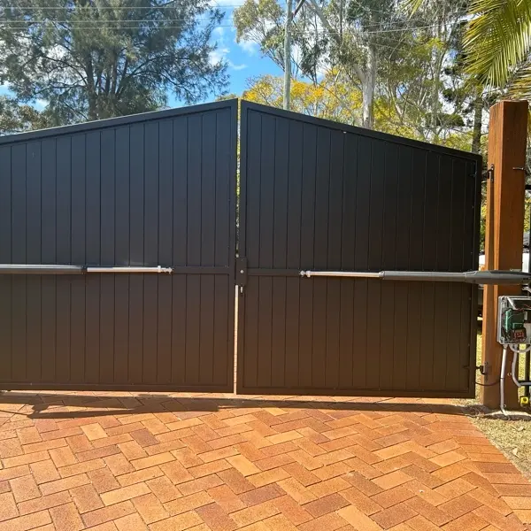 after Black Powder-coated Aluminium Swing Gate – CARPORT GATES, Middle Ridge