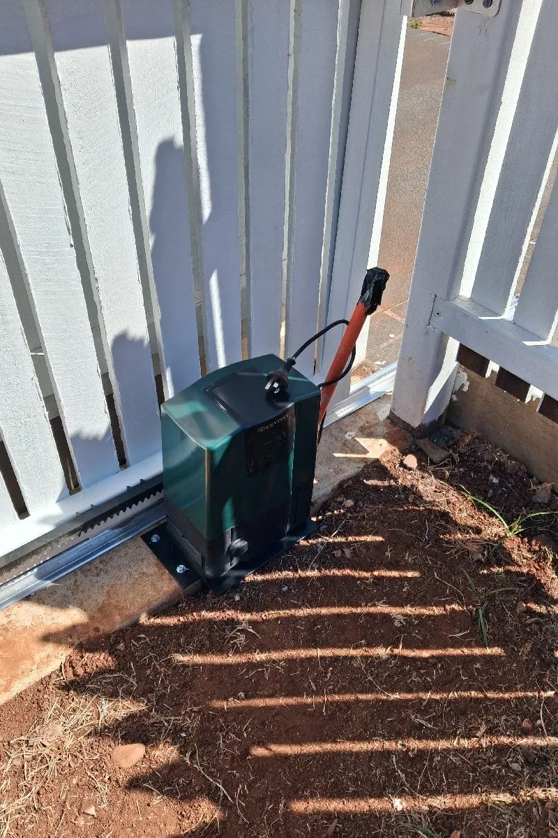 after White Powder-coated Steel Motor – Steel Frame + Motor (builder palings), East Toowoomba