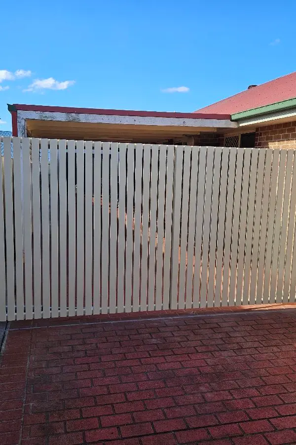 after Cream Powder-coated Steel Swing Gate – DBL Swing Gate + PA, Middle Ridge