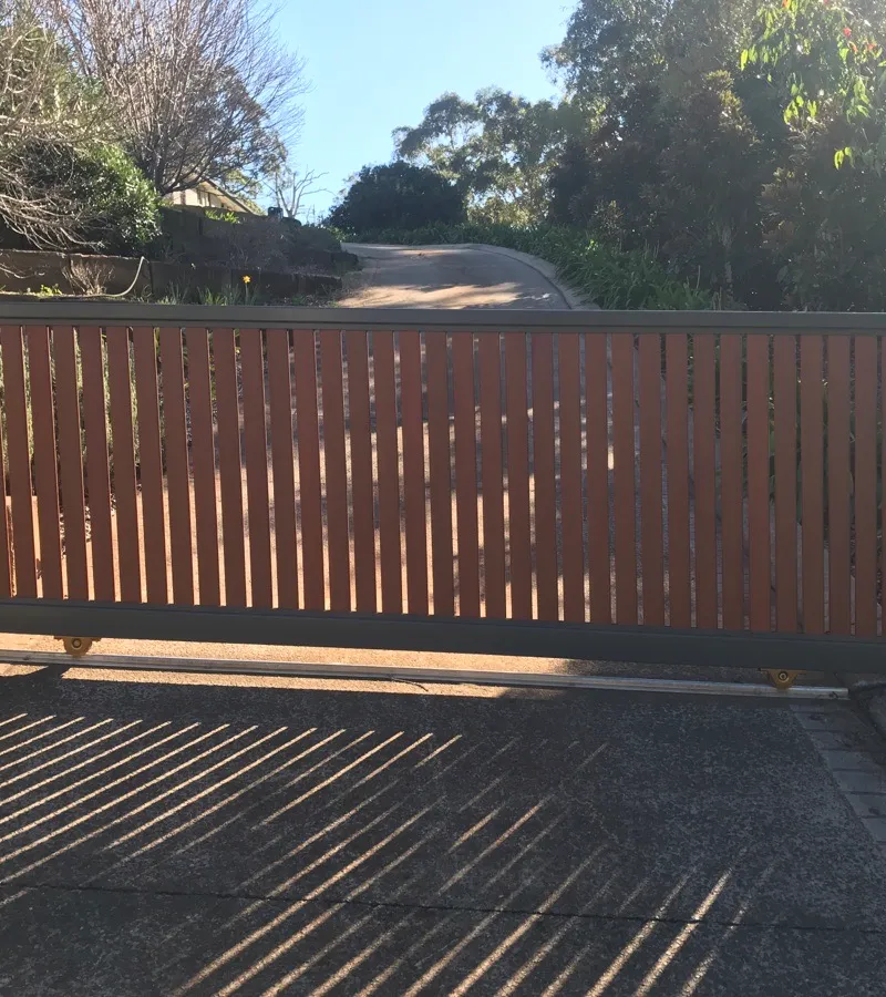 after Wood-look Powder-coated Aluminium Sliding Gate – Repairs to Gate (Single Sliding Aluminium Vertical Slat + Centsys Motor LV PSU swap), Blue Mountain Heights