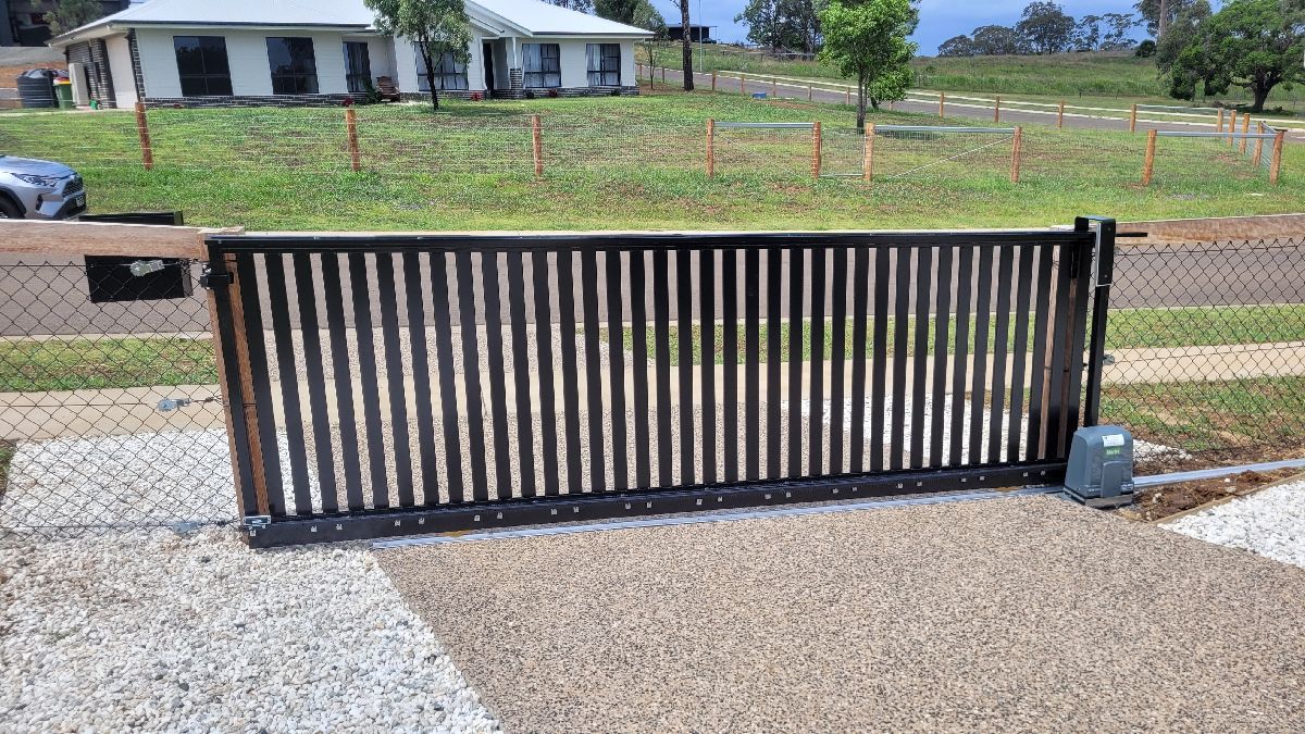 after Black Powder-coated Aluminium Sliding Gate – Slide Gate + Motor, Meringandan