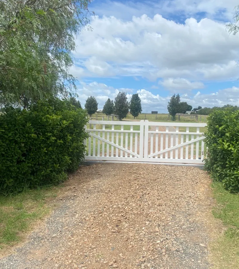 after Pro Texture White Powder-coated Aluminium Sliding Gate – Gate fab, Wyreema
