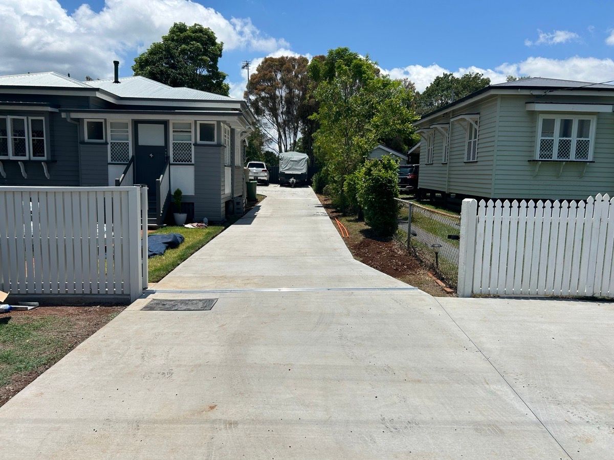 after Surfmist Powder-coated Aluminium Sliding Gate – Gate Fab, Newtown
