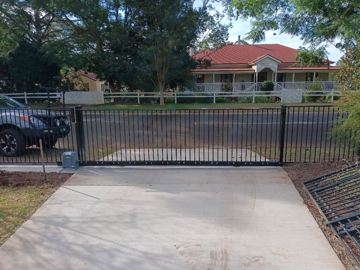after Black Powder-coated Aluminium Sliding Gate – Slide Gate + Motor, Highfields