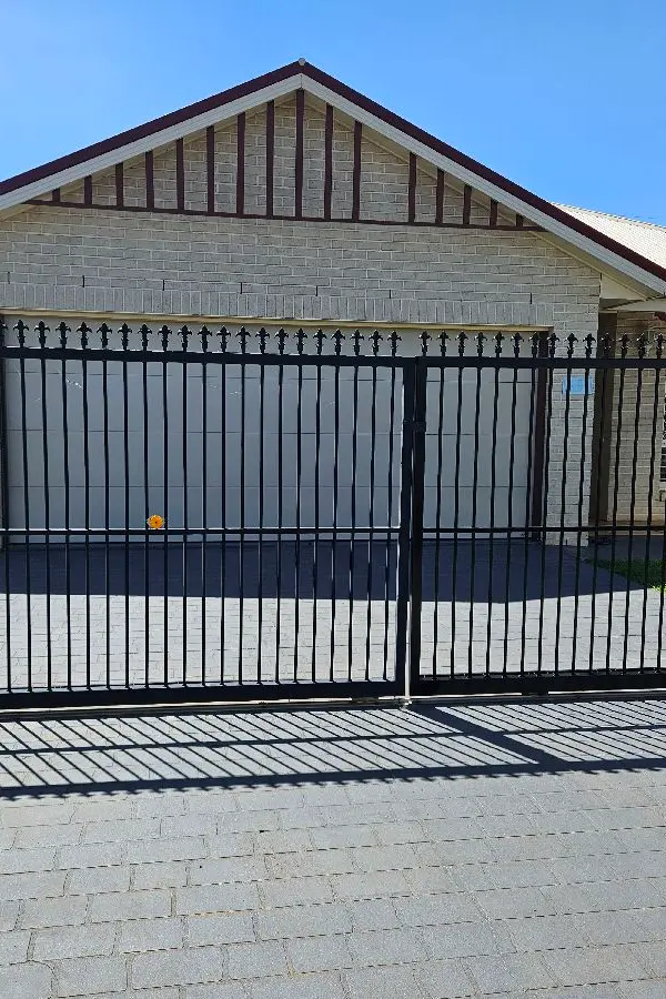 after Black Powder-coated Aluminium Sliding Gate – Gate Repairs, Kearneys Spring