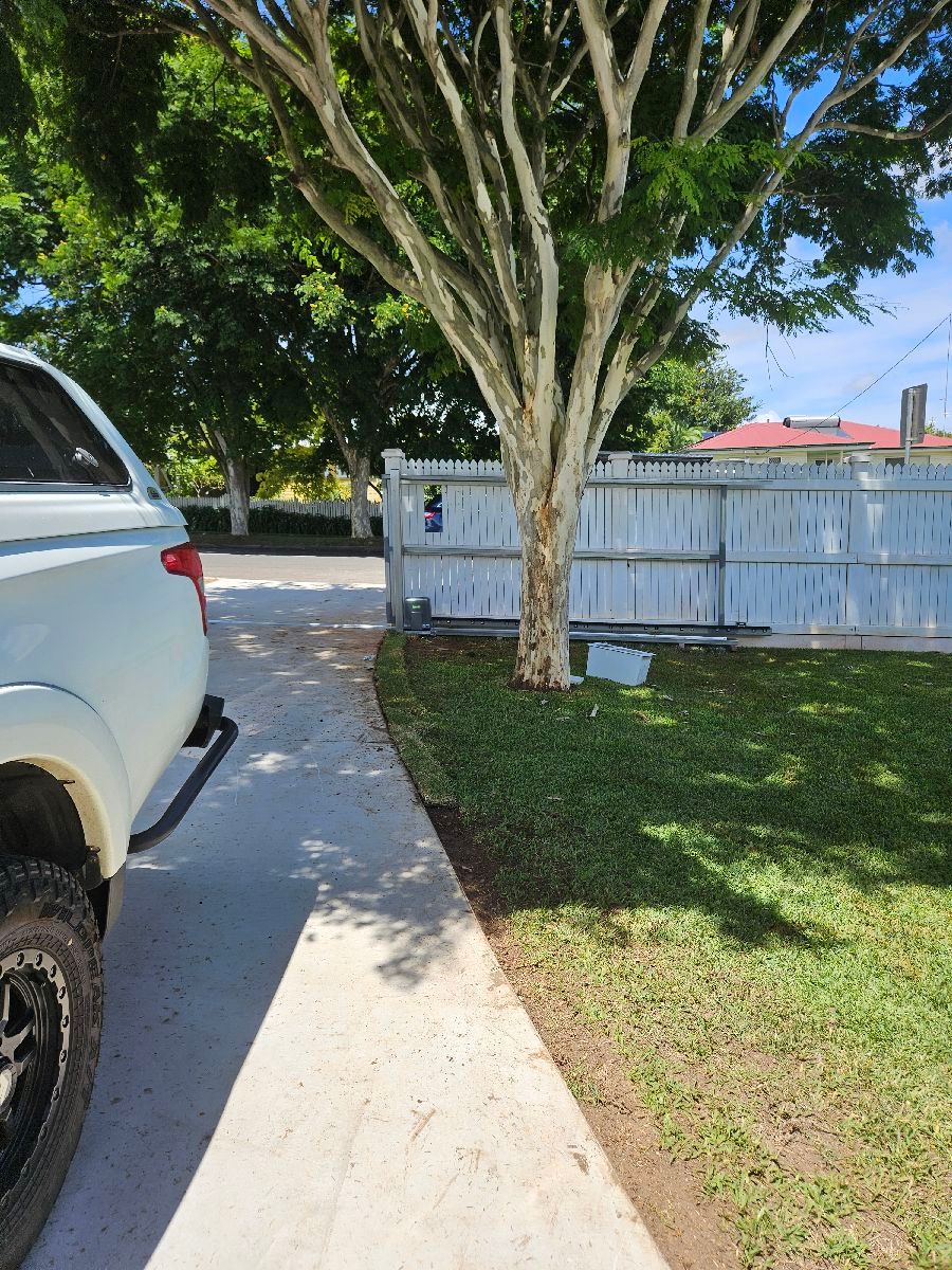 after Galvanised + Timber Colorbond + Galvanised Frame Sliding Gate – Slide Gate + Motor, South Toowoomba