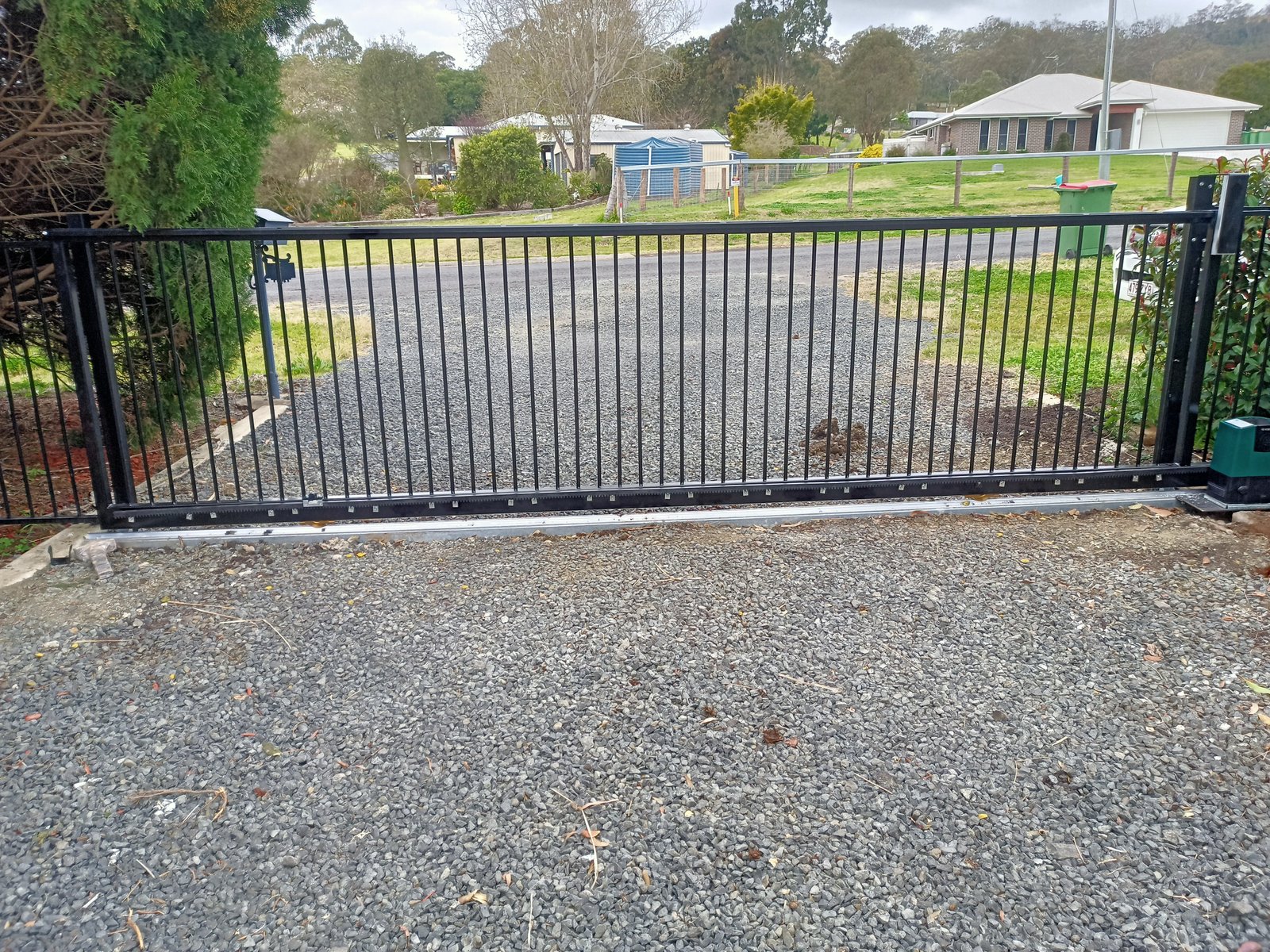 after Black Powder-coated Aluminium Sliding Gate – Slider + Return + SGL PA, Cranley