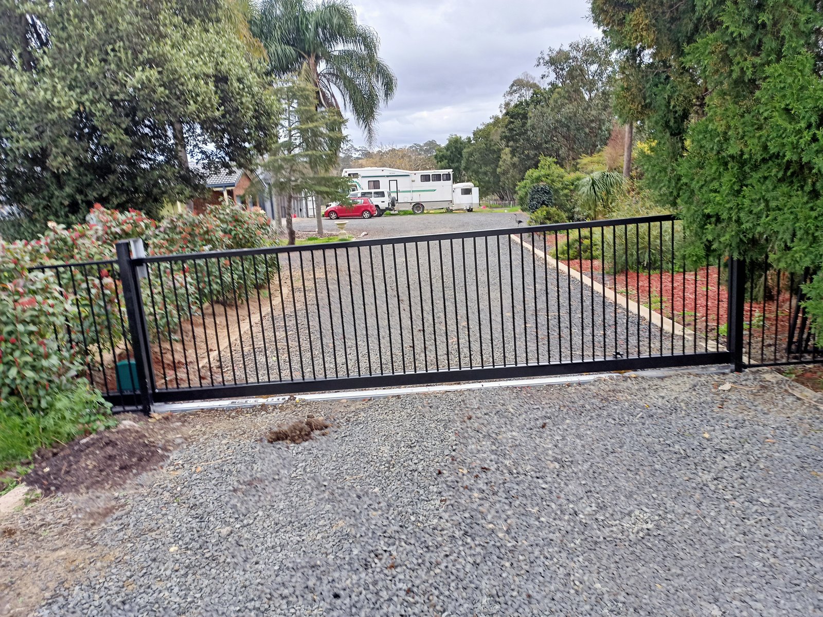 after Black Powder-coated Aluminium Sliding Gate – Slider + Return + SGL PA, Cranley