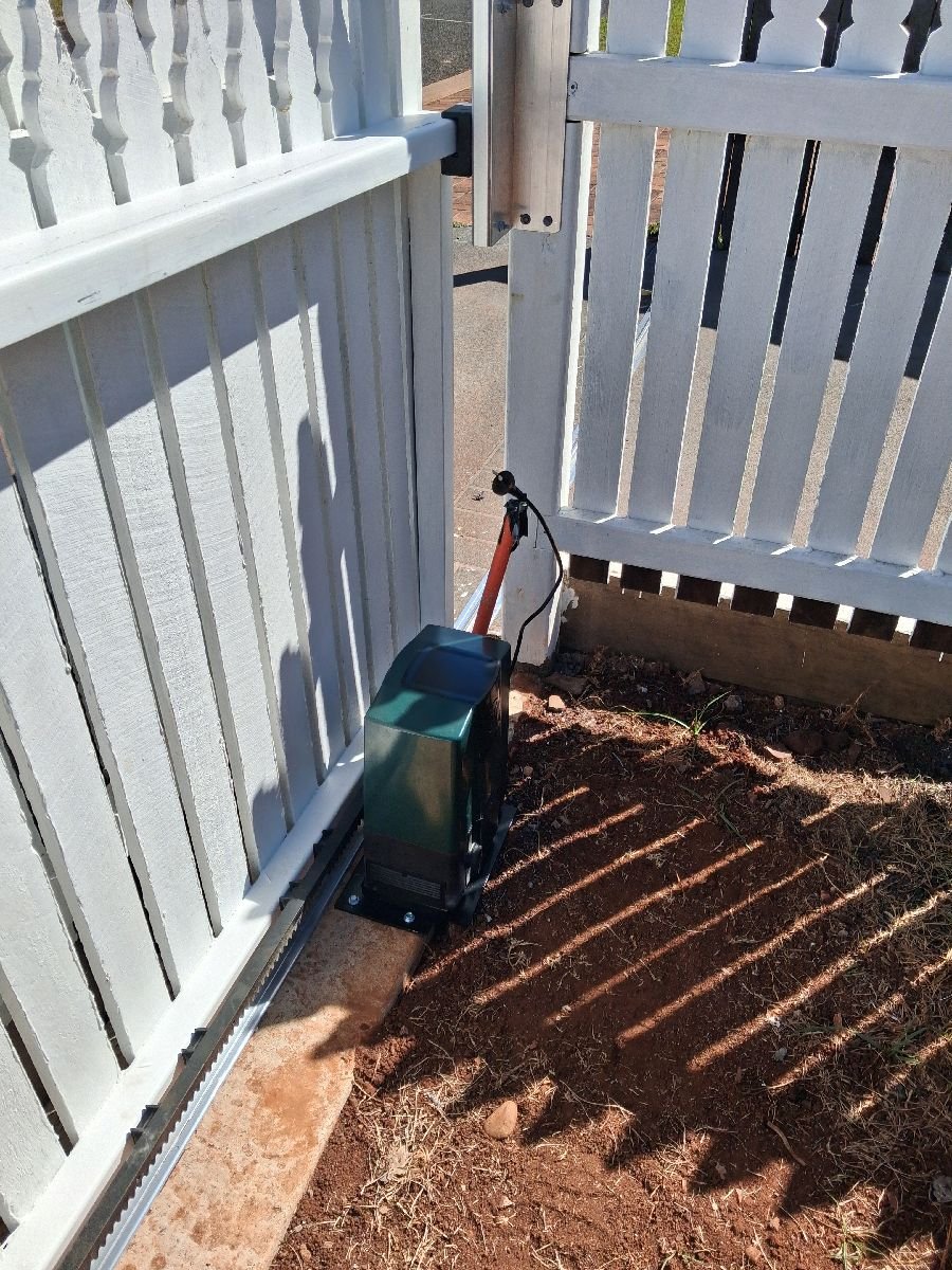 after White Powder-coated Steel Motor – Steel Frame + Motor (builder palings), East Toowoomba