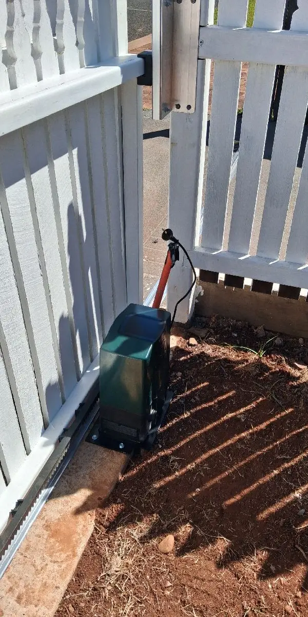 after White Powder-coated Steel Motor – Steel Frame + Motor (builder palings), East Toowoomba