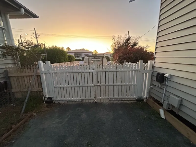 after White Timber Swing Gate – Rotten Gate Post (warranty repair), South Toowoomba