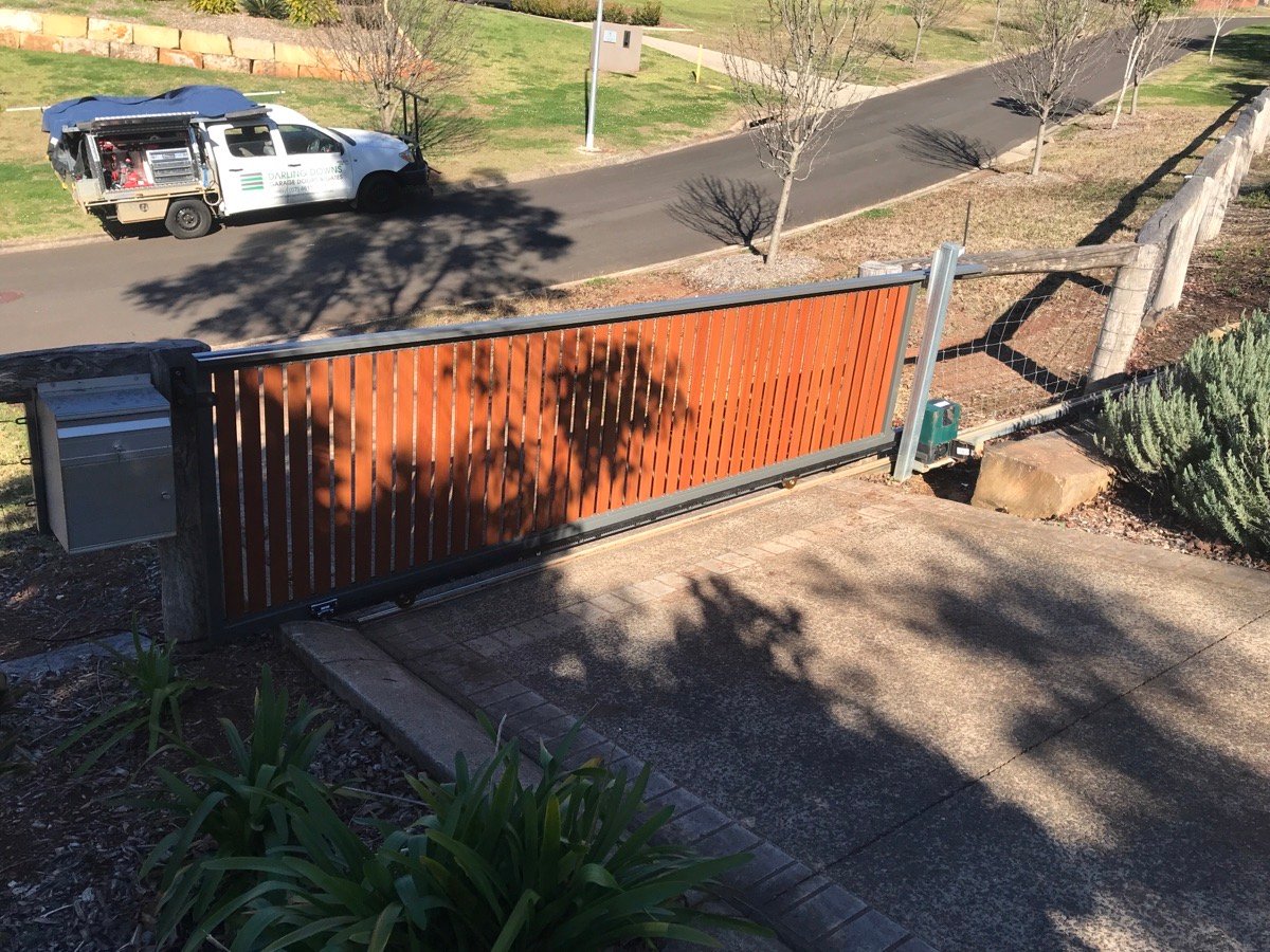 after Wood-look Powder-coated Aluminium Sliding Gate – Repairs to Gate (Single Sliding Aluminium Vertical Slat + Centsys Motor LV PSU swap), Blue Mountain Heights