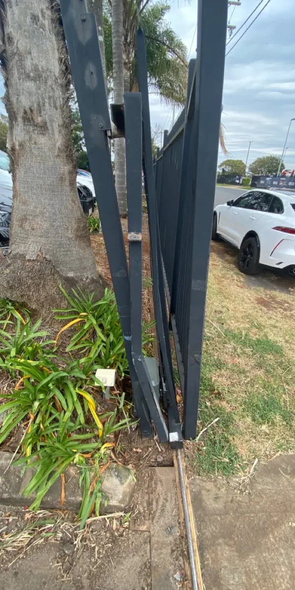 before Black Powder-coated Steel Sliding Gate – Gate Impact, Glenvale