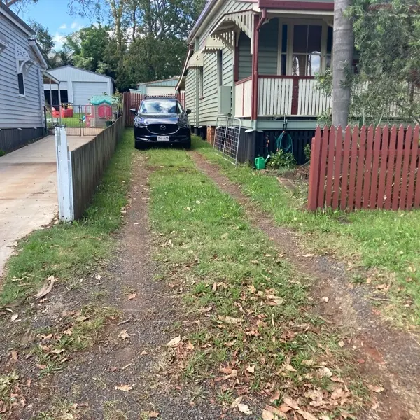 before Manor Red Timber Swing Gate – Aluminium Swing Gate + Motor, Mount Lofty