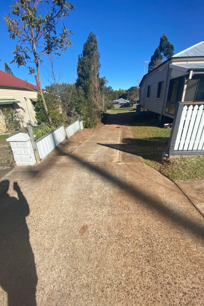before White Timber Sliding Gate – Slide Gate + Motor, Newtown