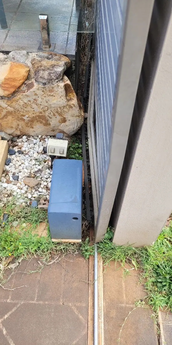 before Mixed Steel (rusted) Sliding Gate – Slide Gate, South Toowoomba