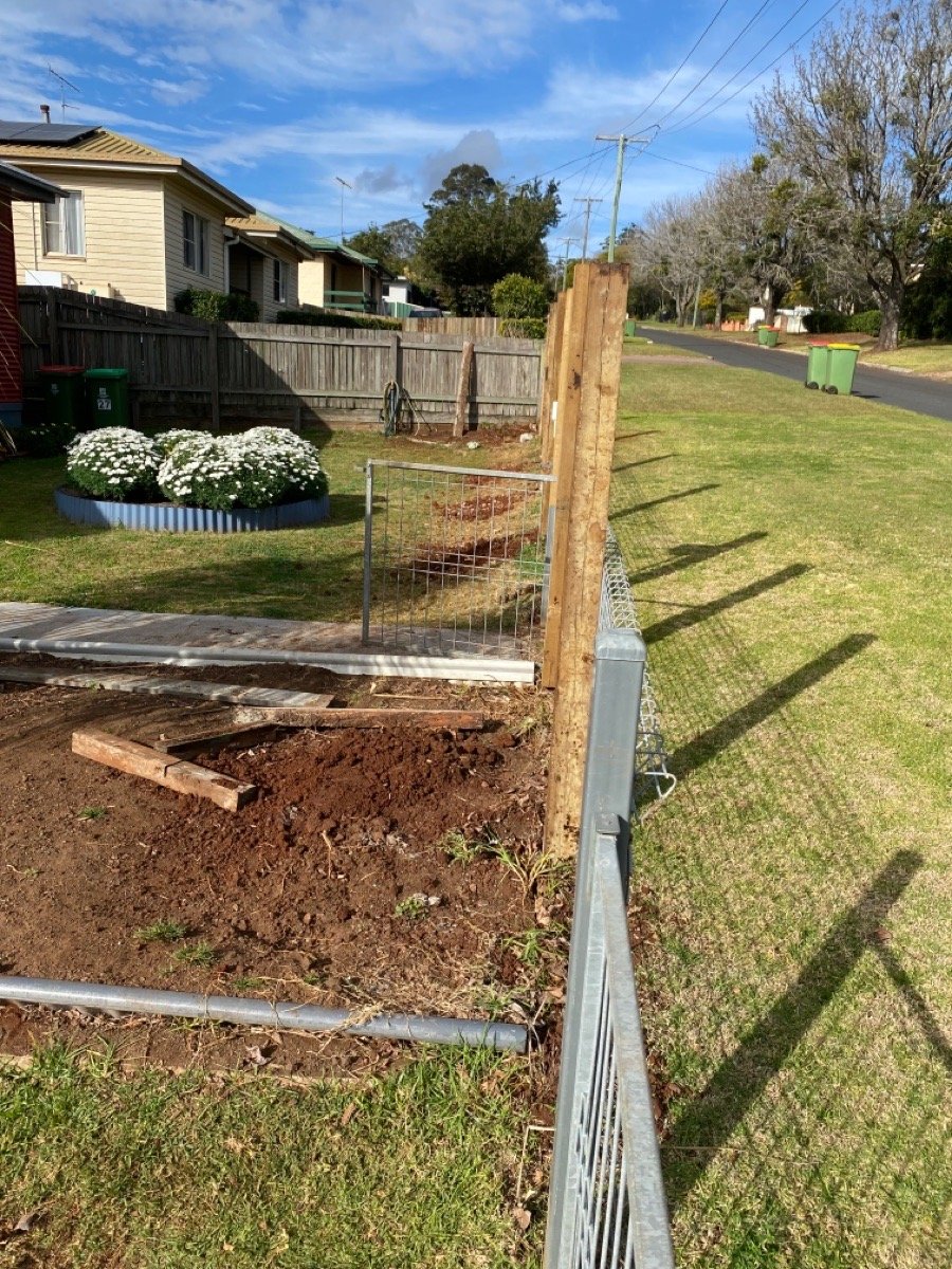 before Galvanised Mesh Sliding Gate – Gate Frame + Motor, Harlaxton