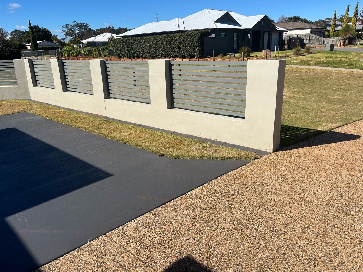 before N/A N/A Sliding Gate – Slide Gate + Motor, Highfields
