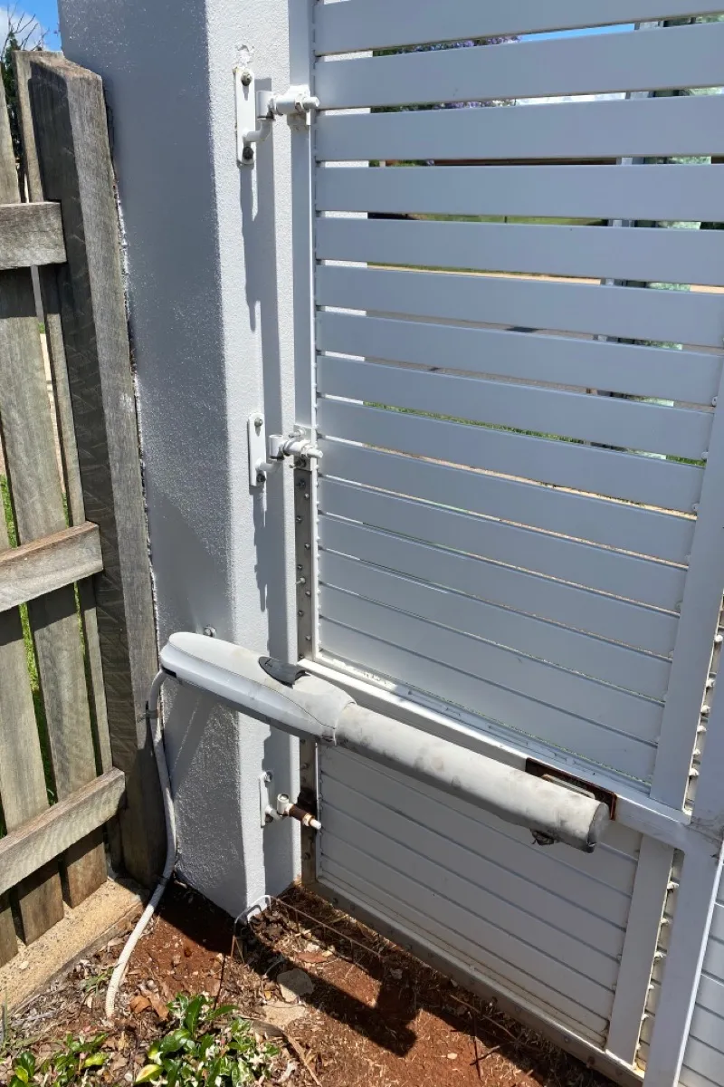 before White Powder-coated Aluminium Swing Gate – Gate + Motor, Middle Ridge