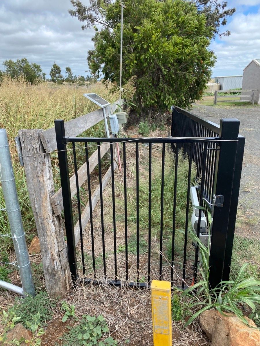 before Black Wrought Iron Swing Gate – Swing -> Slider convert + Gate Motor, Westbrook