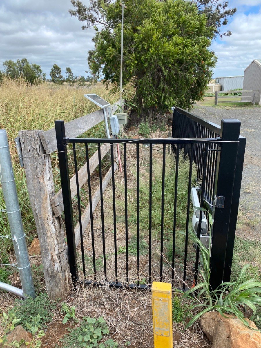 before Black Wrought Iron Swing Gate – Swing -> Slider convert + Gate Motor, Westbrook