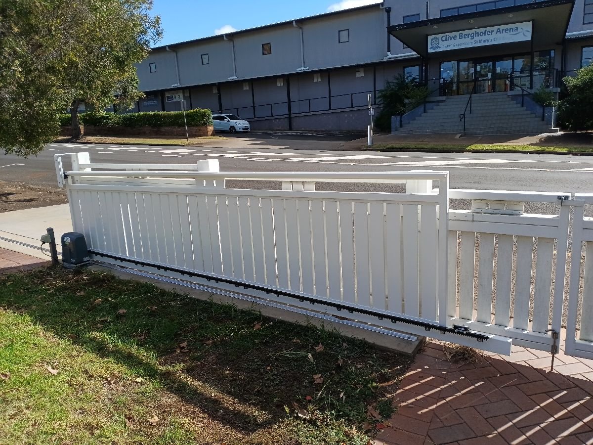 before White Timber Sliding Gate – Slide Gate & Motor, Newtown