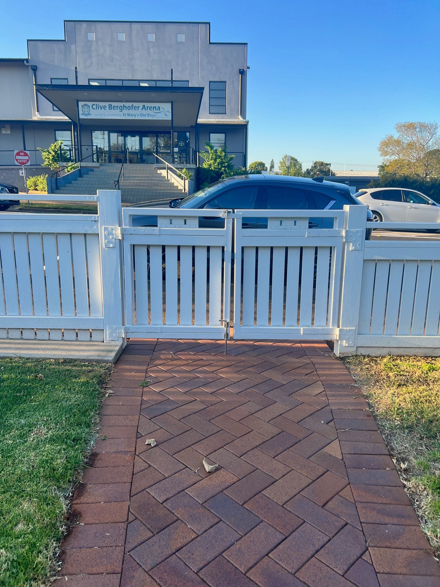 before White Timber Sliding Gate – Slide Gate & Motor, Newtown