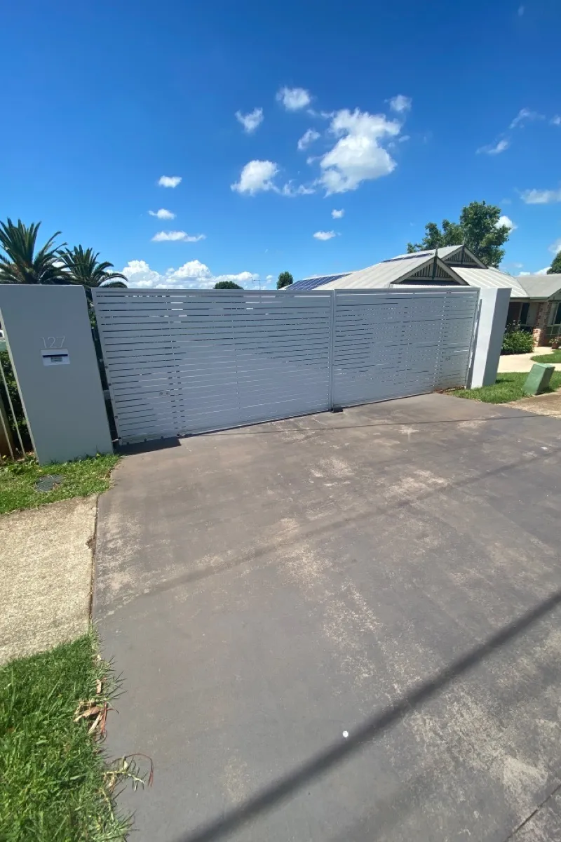 before White Powder-coated Aluminium Swing Gate – Gate + Motor, Middle Ridge