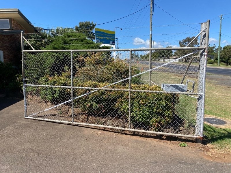 before Galvanised Pipe-Galvanised Sliding Gate – Fab & Motorise Gate, Wilsonton