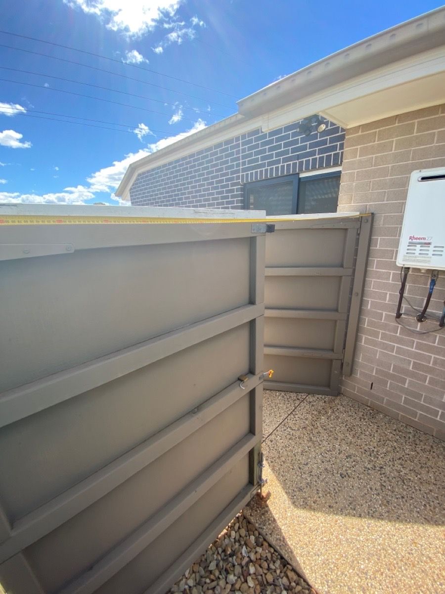 before White Aluminium Swing Gate – Gate replacement, Kearneys Spring