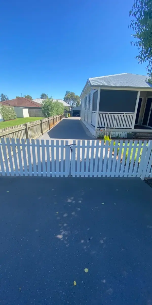 before N/A N/A Sliding Gate – Gate + Motor, Newtown