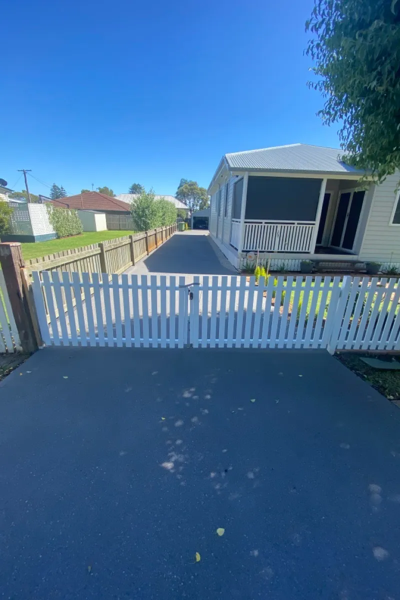 before N/A N/A Sliding Gate – Gate + Motor, Newtown