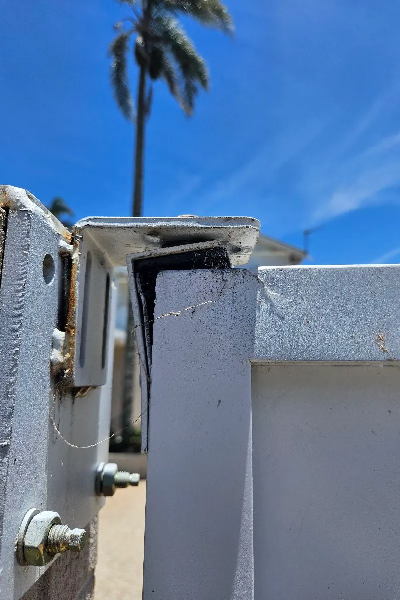 before White Powder-coated Aluminium Sliding Gate – 2026 - GAte Split Repair, Rangeville