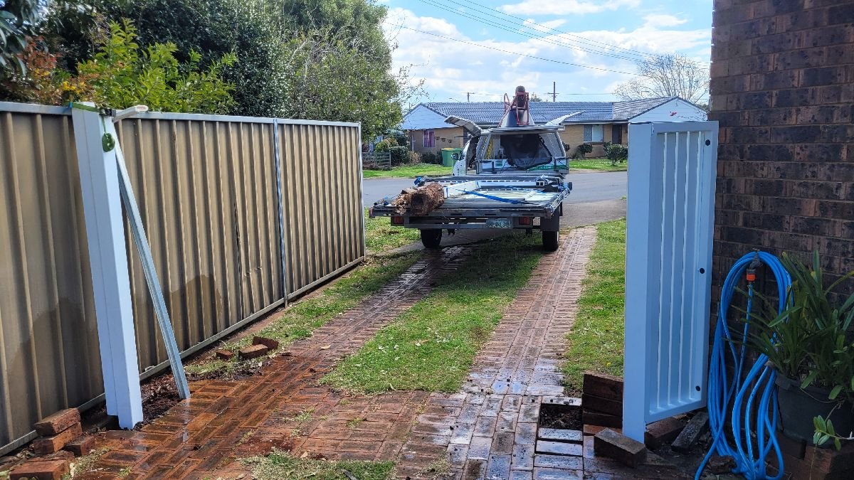 in progress Pro Texture White Powder-coated Aluminium Swing Gate – Gate + Motor, Harristown