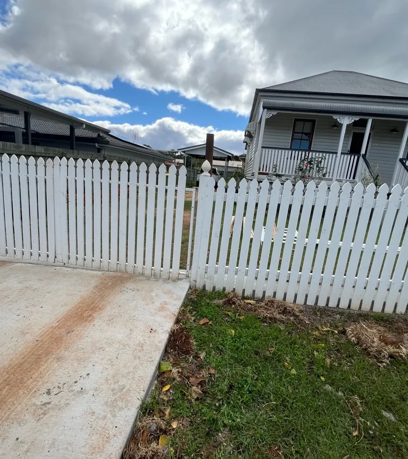 in progress Galvanised Galvanised Sliding Gate – Gate + Motor, East Toowoomba