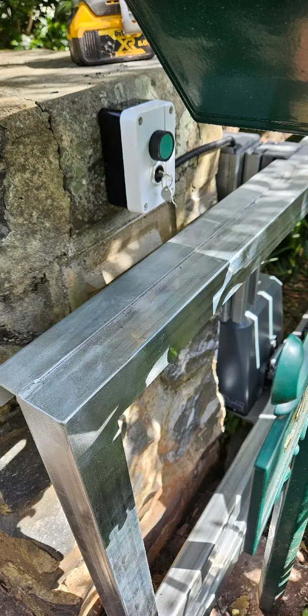 in progress Galvanised Galvanised Sliding Gate – Slide Gate, Mount Lofty