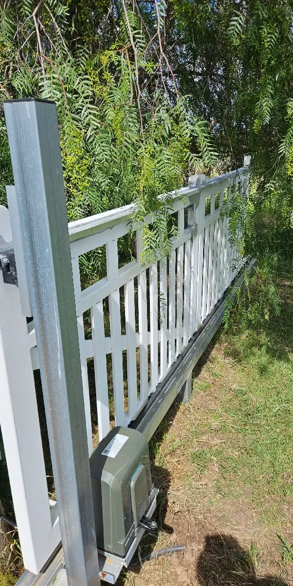 detail Night Sky Powder-coated Aluminium Sliding Gate – Slide Gate, Withcott